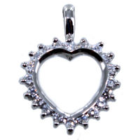 Pendentif Or Blanc Si près du coeur 