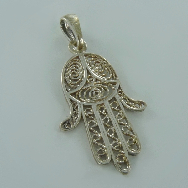 Pendentif&nbsp;Main de Fatma ajourée - Taille 4 - Image&nbsp;2 