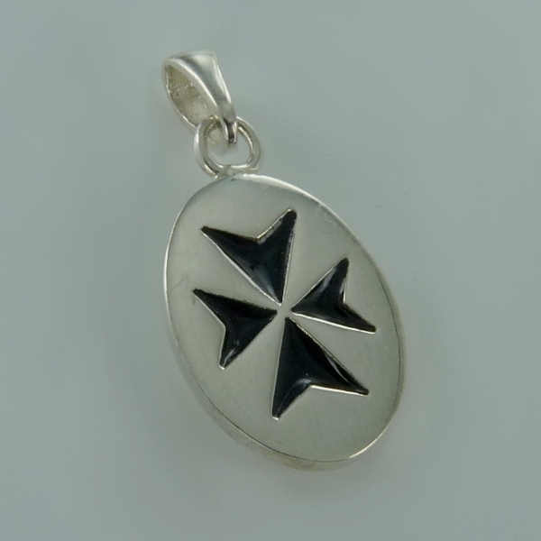 Médaille Croix de Malte émaillée noire - Image 2 
