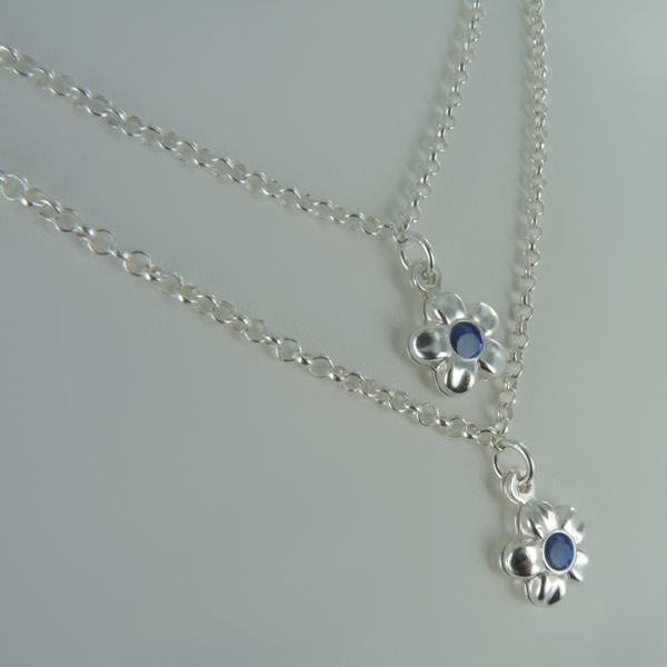 Collier Double fleur - Image 3 