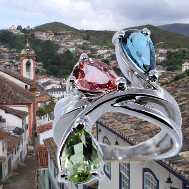 Découvrez notre sélection Collection Ouro Preto 