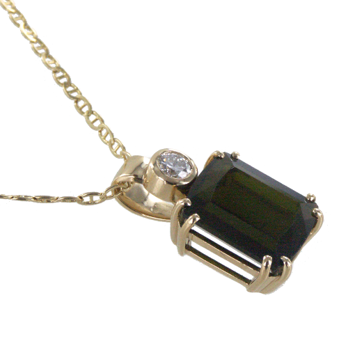 pendentif tourmaline verte